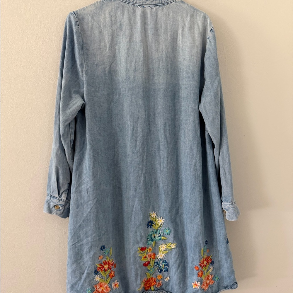 DRIFTWOOD Denim LS Lyocell Jean Shirt Dress Womens Large Embroidered Button
Boho - Picture 6 of 6